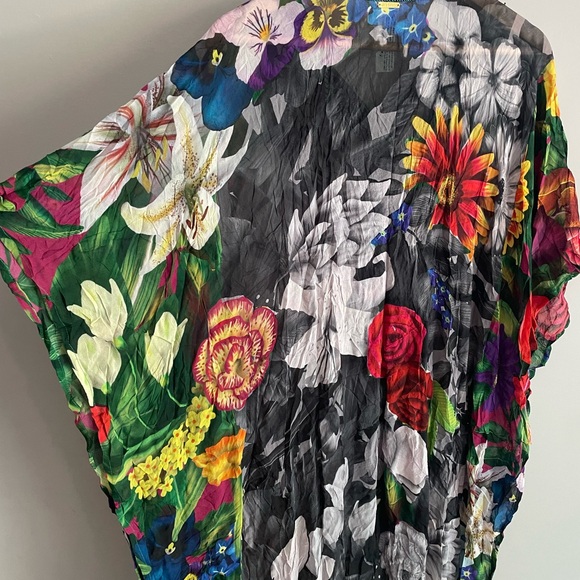 Agua Bendita hand headed cover up - Picture 13 of 16